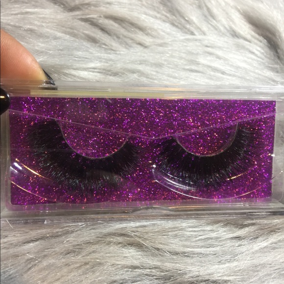 💯Mink Lashes Diva in the D Eye Lash divainthed - Picture 4 of 8